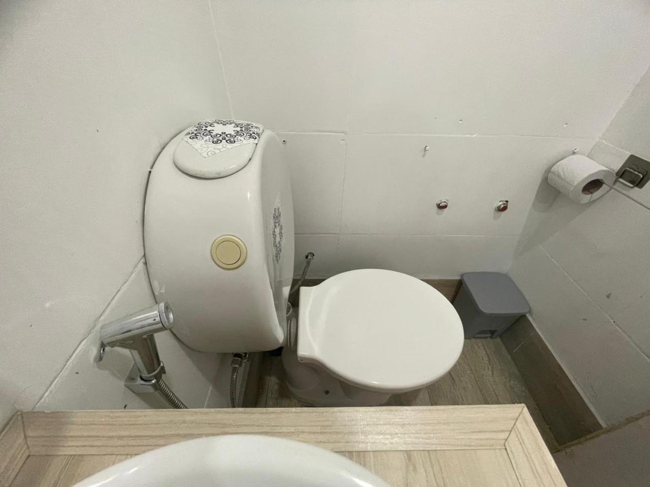 Ezeiza 2 Monoambiente Privado A 15 Minutos Del Aeropuerto Opcional Tranfer Desde Y Hacia El Aeropuerto De Ezeiza Las 24 Horas Pet Friendly Exterior photo